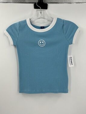 Old navy graphic tee new size 6-7